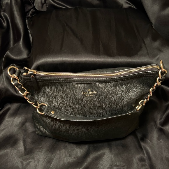 kate spade Handbags - Kate Spade black zippered shoulder bag